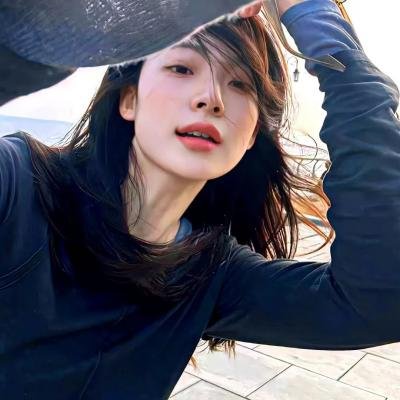 非亲姐妹 封面